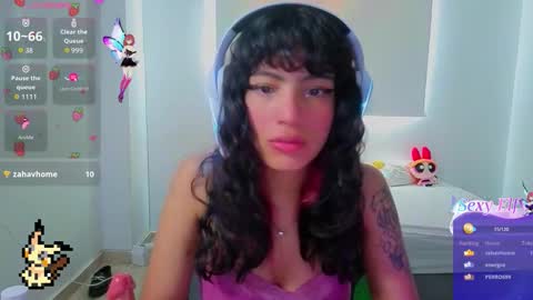 Snapshot of helia_n_amy chatting on 02.27.26 Helia Transfem and Amy online show from 02.27.26