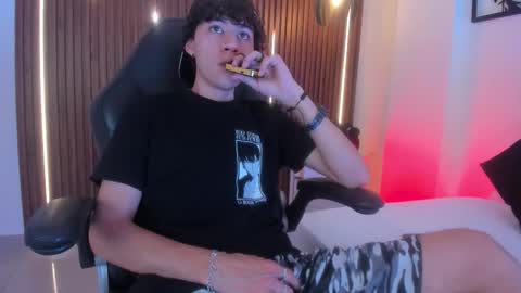 helios_obscuro online show from 10.15.25