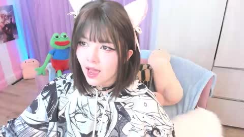 Laura online show from 11.13.25