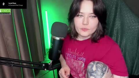 Red online show from 04.14.26