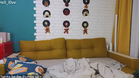 Snapshot of hell_l0ve chatting on 01.04.25 Anastasiia online show from 01.04.25