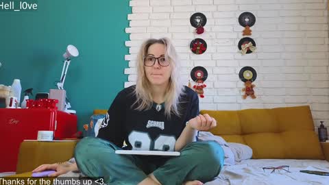 Snapshot of hell_l0ve chatting on 02.08.25 Anastasiia online show from 02.08.25
