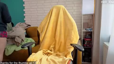 Snapshot of hell_l0ve chatting on 09.11.25 Anastasiia online show from 09.11.25