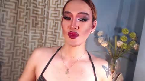 hellatarahathor online show from 03.29.26