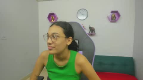 hellen_queensex online show from 02.15.25