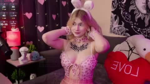 HellenHorny online show from 02.14.25