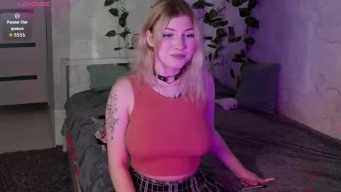 HellenHorny online show from 09.11.25
