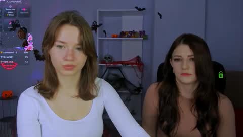 Helli online show from 10.19.25