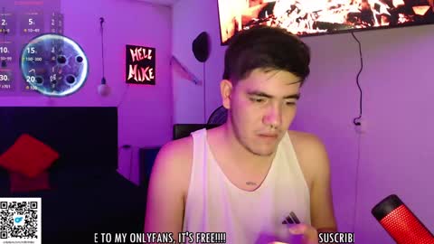 Snapshot of hellmike_ chatting on 01.08.25 Call me Mike-----INSTAGRAM hellofmike INDEPENDENT MODEL online show from 01.08.25