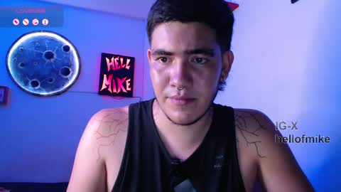 Snapshot of hellmike_ chatting on 11.20.25 Call me Mike-----INSTAGRAM hellofmike INDEPENDENT MODEL online show from 11.20.25