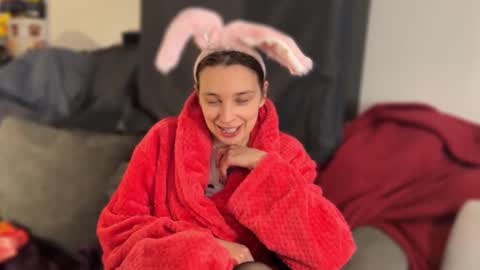 Katie 3 online show from 04.04.26