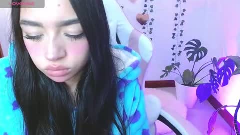 Snapshot of hellokitty_valery1 chatting on 06.14.26 hellokitty_valery1 online show from 06.14.26