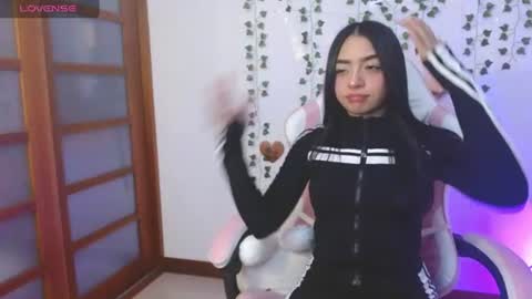 Snapshot of hellokitty_valery1 chatting on 07.12.26 hellokitty_valery1 online show from 07.12.26