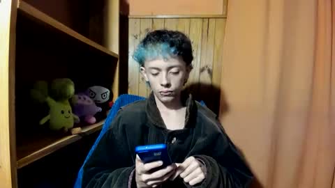 helokitkat online show from 11.05.25