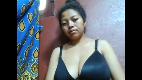 henitsaldy online show from 10.03.25