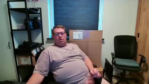 Snapshot of henrikrp1971 chatting on 02.27.26 henrikrp1971 online show from 02.27.26