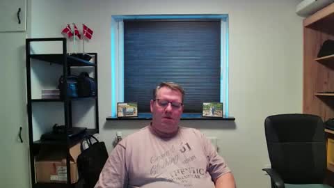 Snapshot of henrikrp1971 chatting on 03.07.26 henrikrp1971 online show from 03.07.26