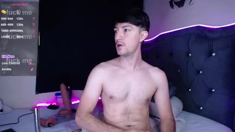 Snapshot of henry_diaz chatting on 10.30.25 Henry online show from 10.30.25