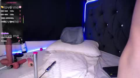 Henry   online show from 11.14.25