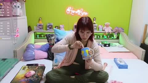 HeraLuna  online show from 02.19.26