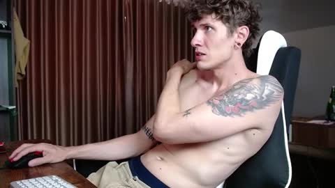 Snapshot of hercules__ chatting on 02.16.26 Gregblonde Alextattoo online show from 02.16.26