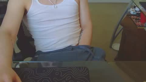 Snapshot of heretopleaseyou446029 chatting on 02.18.25 heretopleaseyou446029 online show from 02.18.25