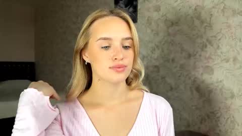 Sylvia online show from 09.20.25