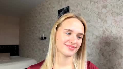 Sylvia online show from 09.24.25