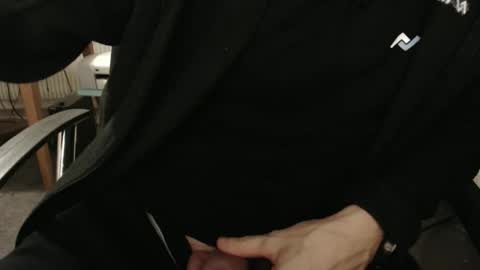 hero0111 online show from 11.04.25