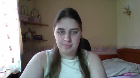 hess_luna_ online show from 04.09.26