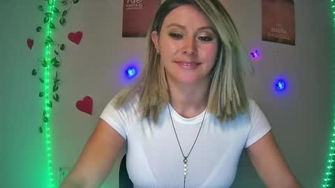 Hestesiaxx online show from 01.13.25