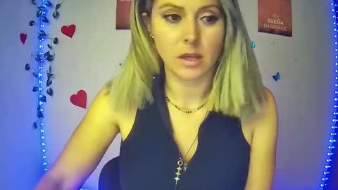 Hestesiaxx online show from 01.15.25