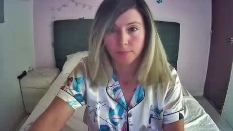 Hestesiaxx online show from 07.13.26
