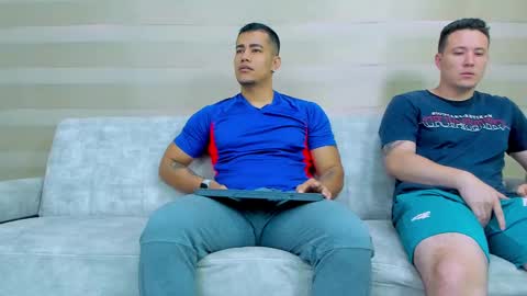 heteros men online show from 02.14.25