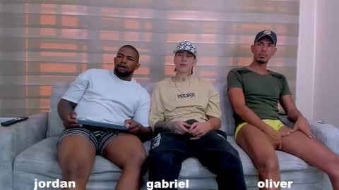 heteros men online show from 02.20.25