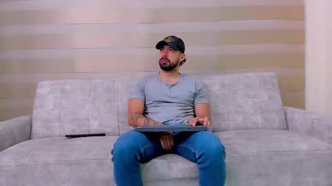 heteros men online show from 03.01.25