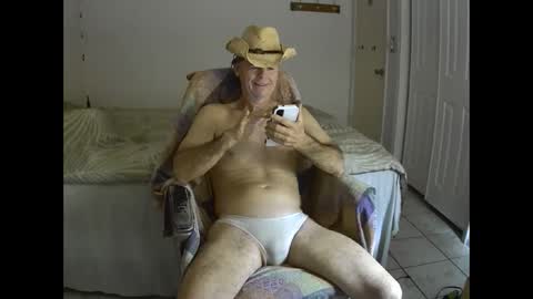 hewes1 online show from 02.08.25