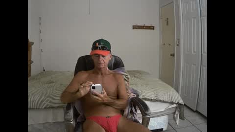 hewes1 online show from 09.09.25