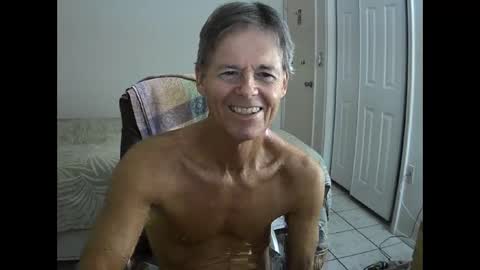 hewes1 online show from 10.19.25