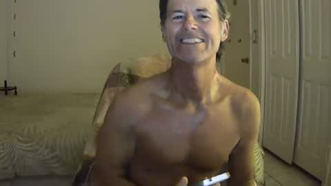 hewes1 online show from 03.08.26