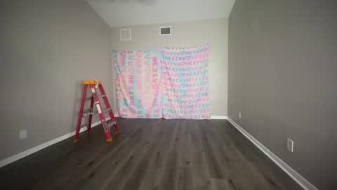 Snapshot of hexivu chatting on 03.03.25 salem online show from 03.03.25