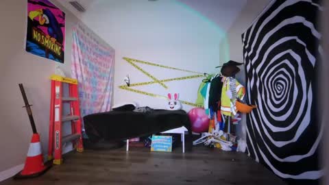 Snapshot of hexivu chatting on 09.10.25 salem online show from 09.10.25