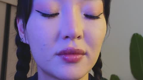 Audrey online show from 12.03.24
