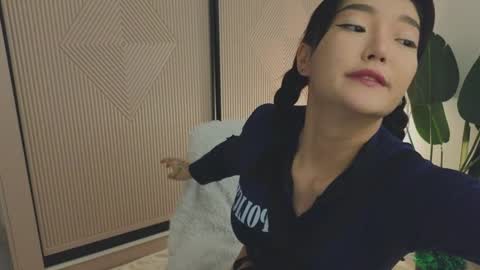 Audrey online show from 12.14.24