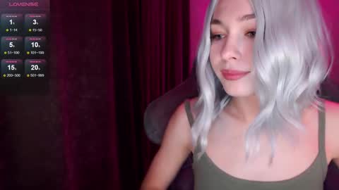  Nora  online show from 10.09.25