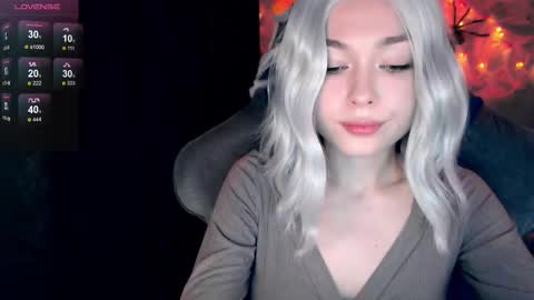  Nora  online show from 10.28.25