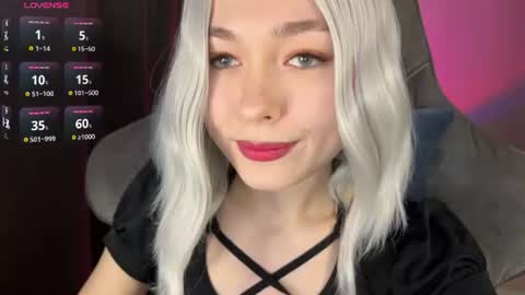  Nora  online show from 06.19.26