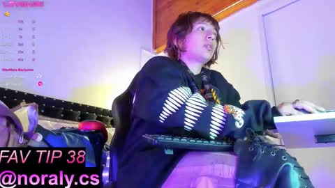 Noraly  online show from 09.29.25