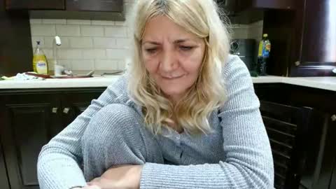 Heyheygrey online show from 11.22.25