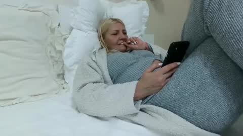 Snapshot of heyheygrey chatting on 03.06.26 Heyheygrey online show from 03.06.26